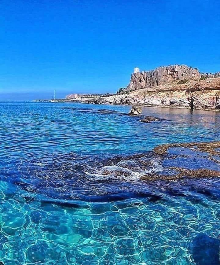 Villa Santareddi كاستيلوزو المظهر الخارجي الصورة
